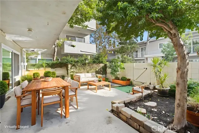 395 Oakland Avenue  #104, Pasadena, CA 91101 - Image #2