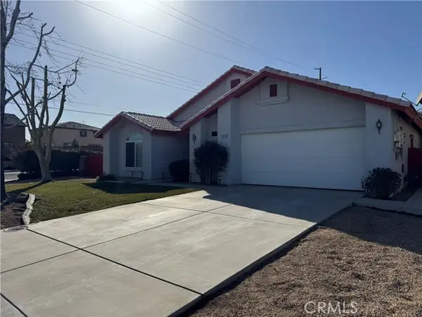 8910 Newcastle, Hesperia, CA 92344