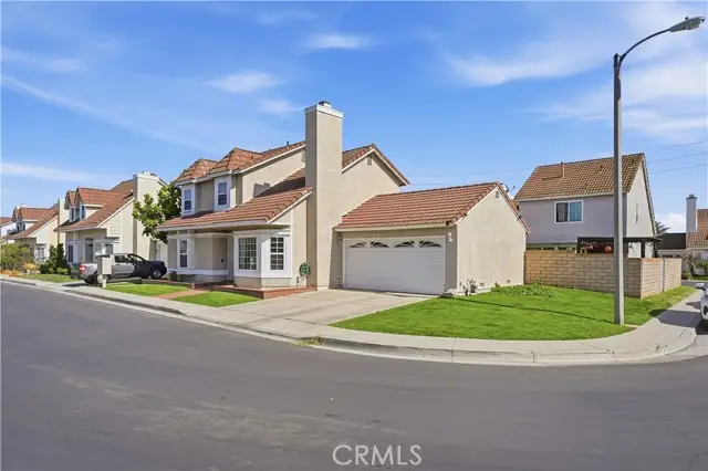 321 Burlington Common, Santa Ana, CA 92704 - Image #3