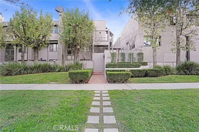 1310 Orange Grove  #103, Pasadena, CA 91104 - #1