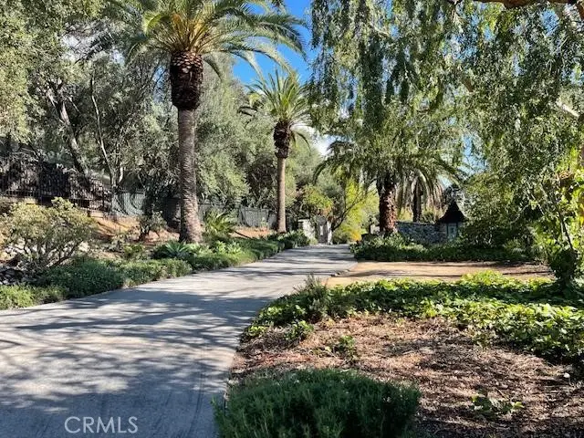 4457 Liveoak Dr, Claremont, CA 91711 - #3