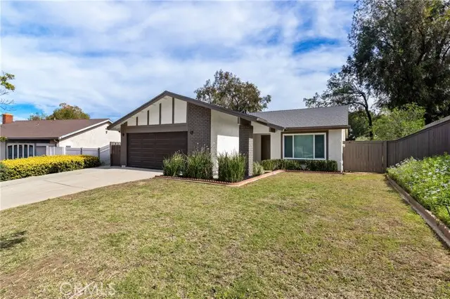 2443 Emerson Circle, Corona, CA 92882 - #1