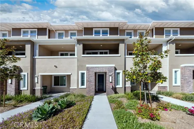 2715 Erebus Ct, Pomona, CA 91767 - #2