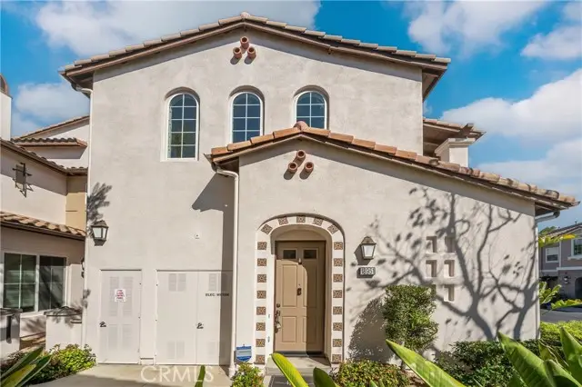 18951 Kentucky Downs Ln, Yorba Linda, CA 92886 - #2