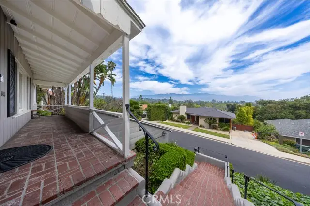 355 Malcolm Drive, Pasadena, CA 91105 - #2