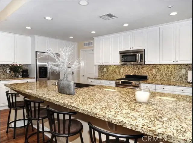 135 Pathway, Irvine, CA 92618 - #3