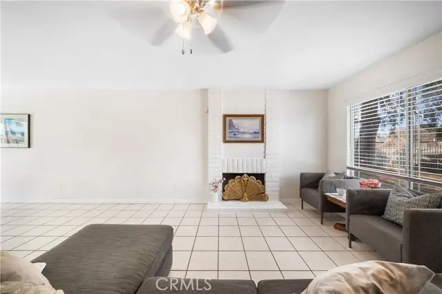 7714 Acacia, Fontana, CA 92336 - #3