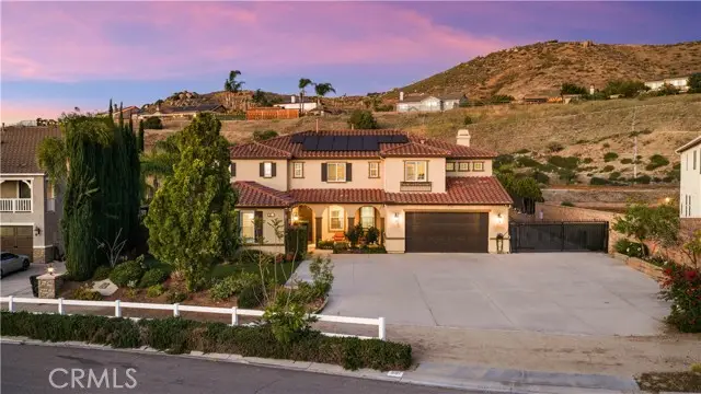 3101 Curly Horse Way, Norco, CA 92860 - #3