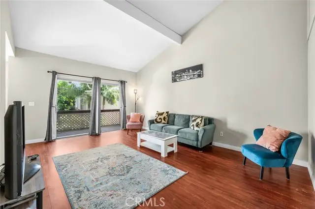 700 La Veta, Orange, CA 92868 - #2