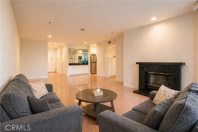 333 Westminster Avenue  #304, Los Angeles, CA 90020 - #2