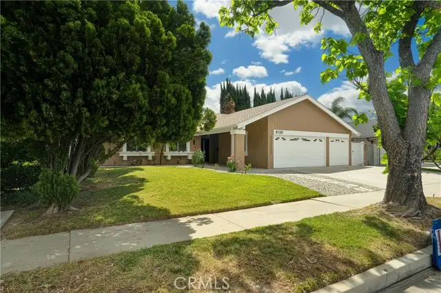 8120 Glade Avenue, Canoga Park, CA 91304 - #3