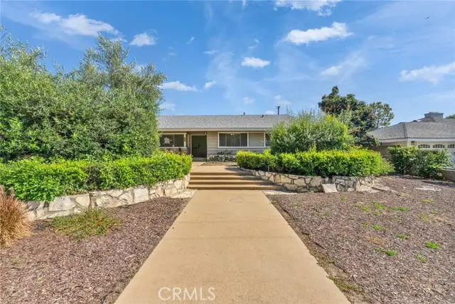 888 Syracuse, Claremont, CA 91711 - #2