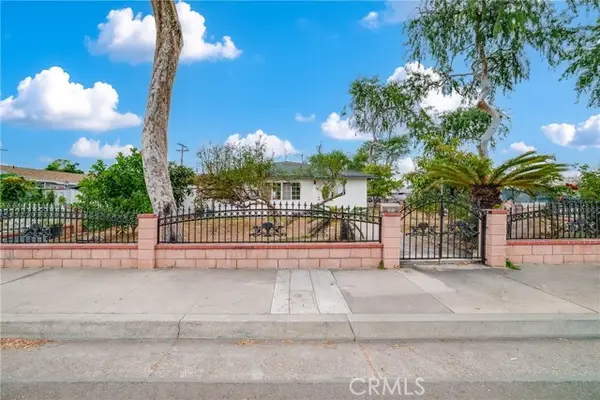 1913 Valencia, Fullerton, CA 92833