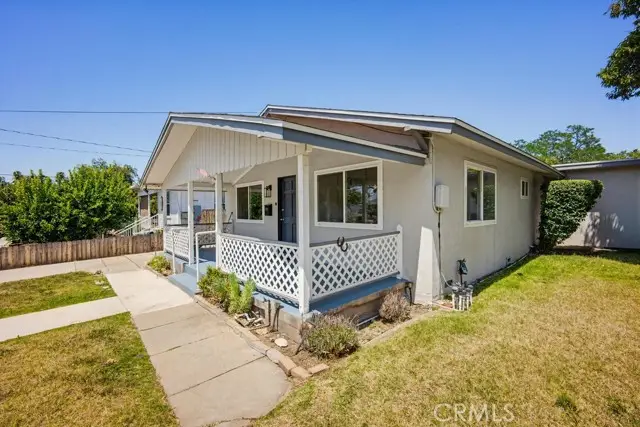 107 Center Street, Redlands, CA 92373 - #3