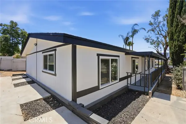 32551 Crescent Avenue, Lake Elsinore, CA 92530