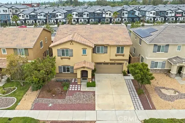 7568 Sleepy Creek, Fontana, CA 92336 - #3
