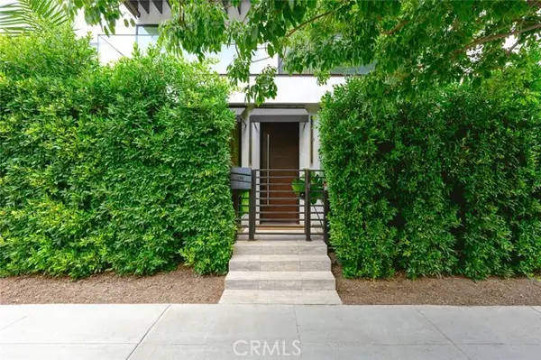 9171 3rd, Beverly Hills, CA 90210