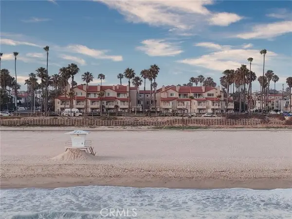 2000 Pacific Coast Highway  #203, Huntington Beach, CA 92648