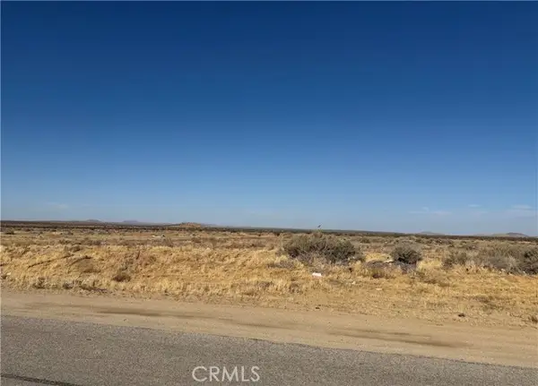 182 Avenue N6, Palmdale, CA 93591