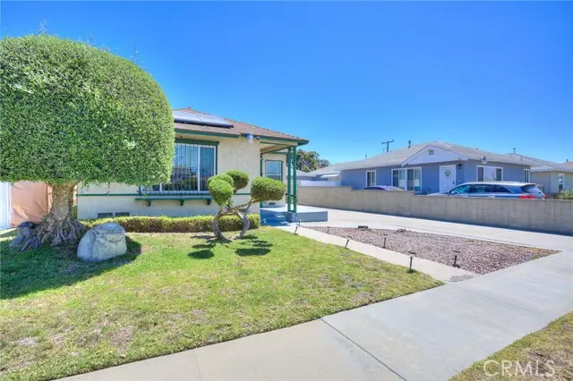 422 E. 139th Street, Los Angeles, CA 90061 - #3