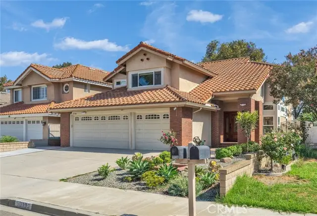 2136 Camino Largo, Chino Hills, CA 91709 - #2
