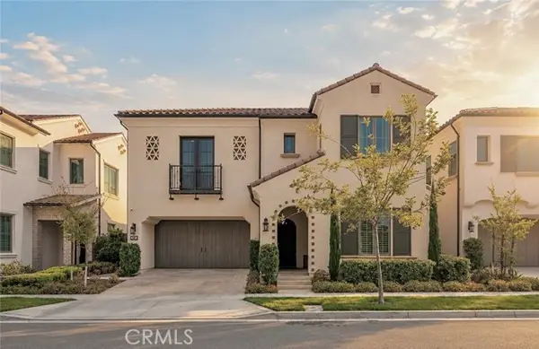 128 Roscomare, Irvine, CA 92602