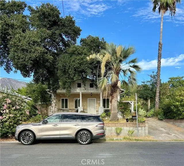10610 Woodward, Sunland, CA 91040 - #1