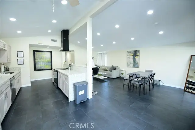 9452 Larrabee Avenue, San Diego, CA 92123 - #2