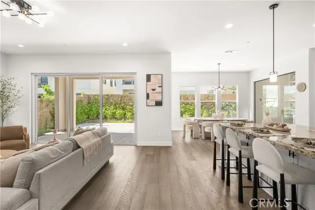 133 Chant, Irvine, CA 92618 - #3
