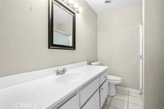700 La Veta  #C6, Orange, CA 92868 - #2
