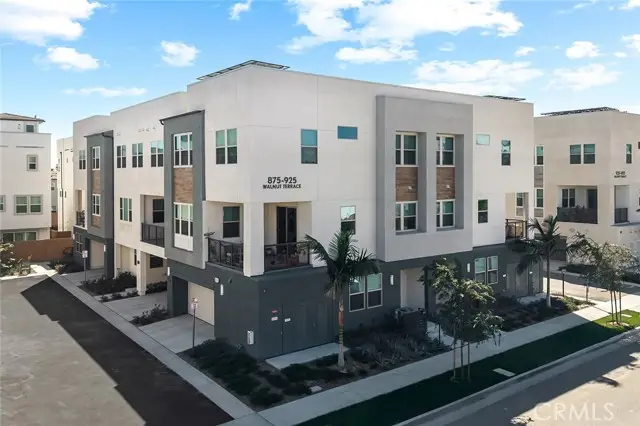 875 Walnut Terrace, Montebello, CA 90640 - #2