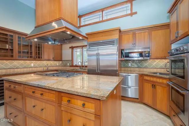 251 Palomares Avenue, San Buenaventura Ventura, CA 93003 - #3