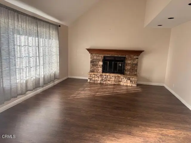 1327 Johnson Drive, San Buenaventura Ventura, CA 93003 - Image #3