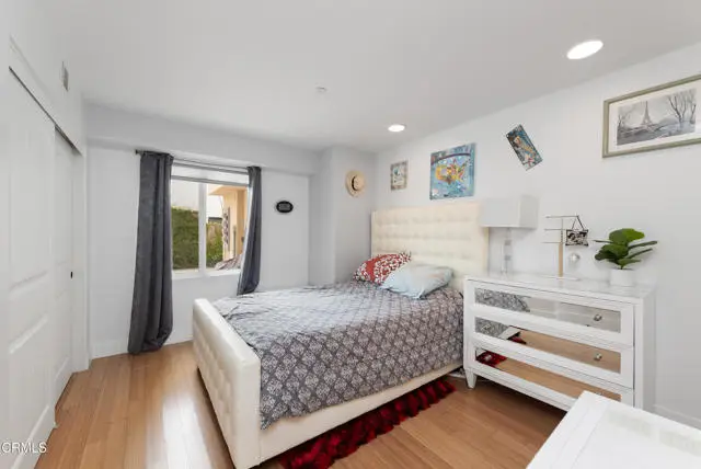 5442 Driftwood Street, Oxnard, CA 93035 - Image #3