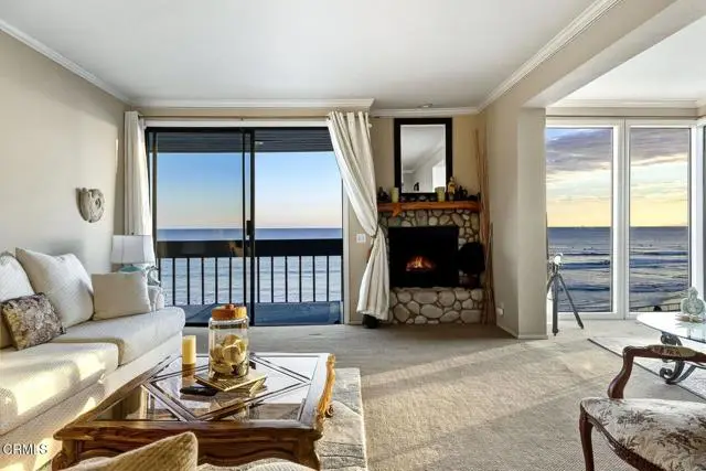 350 Paseo De Playa  #202, San Buenaventura Ventura, CA 93001 - Image #2