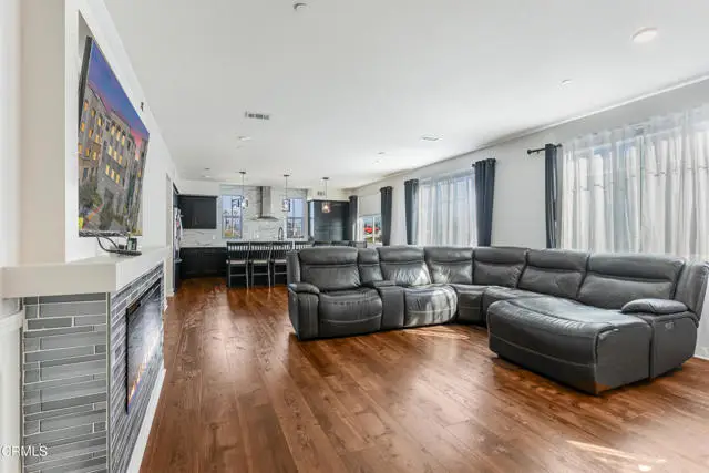 2820 Wagon Wheel Road  #302, Oxnard, CA 93036 - Image #1