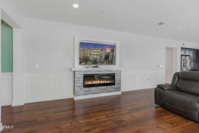 2820 Wagon Wheel Road  #302, Oxnard, CA 93036 - Image #3