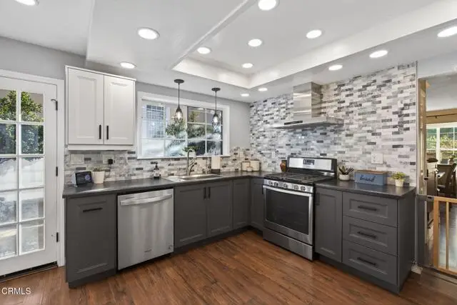 1327 Johnson Drive, San Buenaventura Ventura, CA 93003 - #1