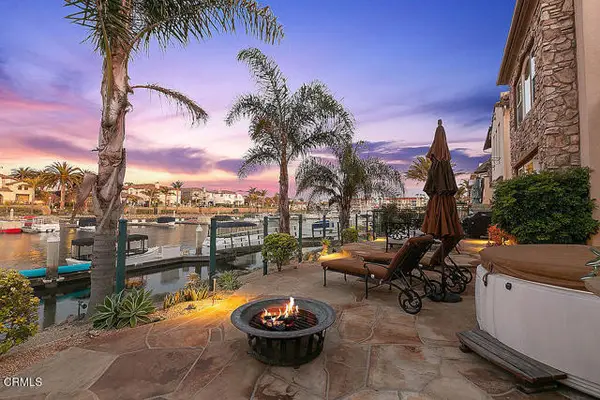 1464 Twin Tides Place, Oxnard, CA 93035