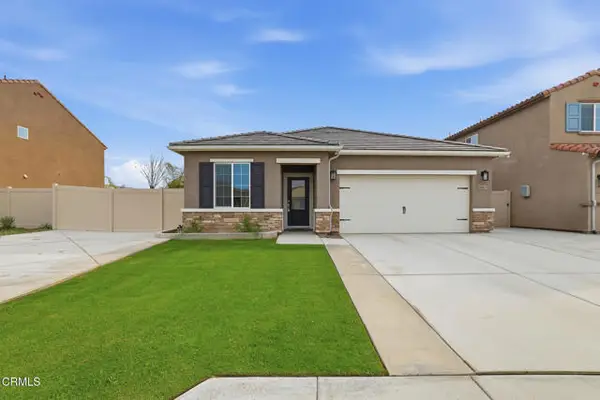 7812 Strawberry Lane, Bakersfield, CA 93313