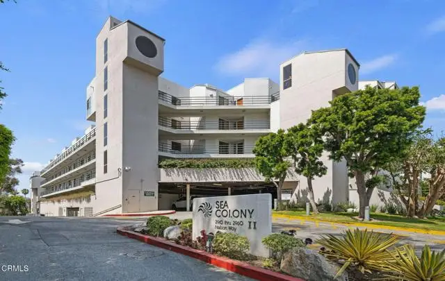 2920 Neilson Way  #304, Santa Monica, CA 90405 - #2