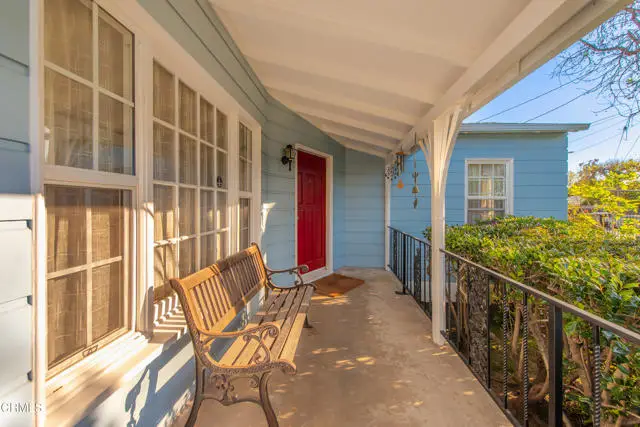 6514 Mammoth Avenue, Van Nuys, CA 91401 - #3