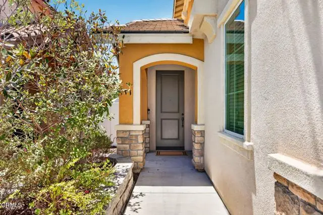 207 Clearwood Street, Fillmore, CA 93015 - #3