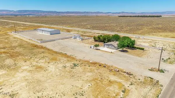 2866 Avenue F, Lancaster, CA 93536