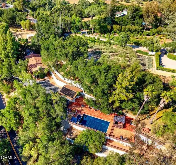 1002 Country Club Drive, Ojai, CA 93023