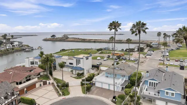 3089 Bayshore Avenue, San Buenaventura Ventura, CA 93001 - #2