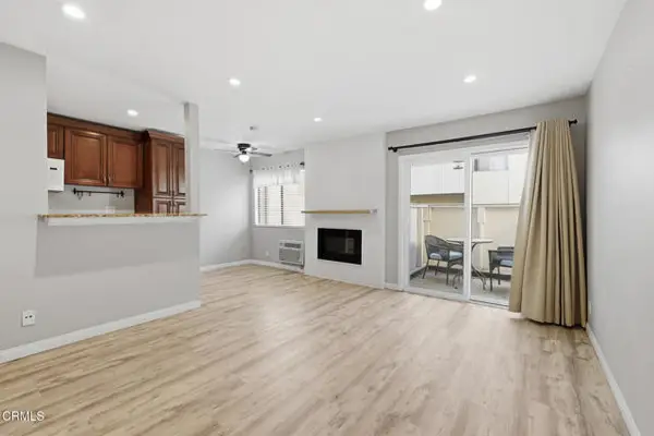 28947 Thousand Oaks  #121, Agoura Hills, CA 91301