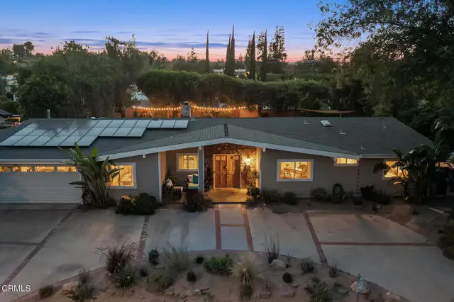 5351 Dubois Avenue, Woodland Hills, CA 91367 - #2