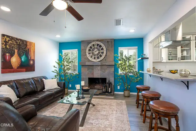 335 Avenida De Las Flores, Thousand Oaks, CA 91360 - #2