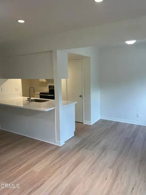 1111 Saratoga Avenue, Ventura, CA 93003